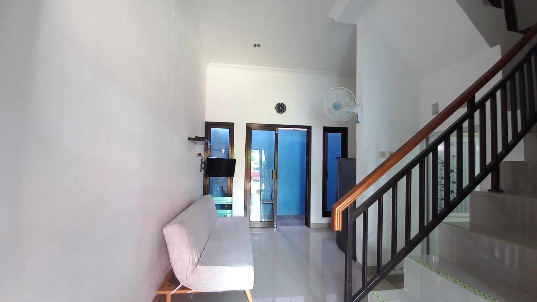 Rumah Full Furnished di Perumahan Wojo Residence dekat STTKD & Ring road Selatan.