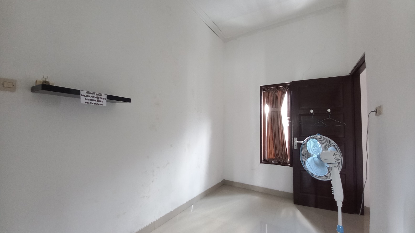 Rumah Full Furnished di Perumahan Wojo Residence dekat STTKD & Ring road Selatan.