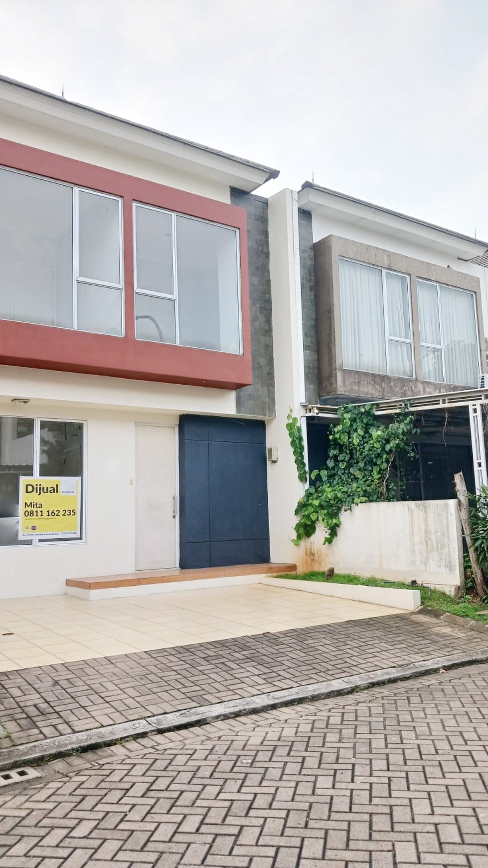 Rumah di Fortune Terrace Graha Raya Bintaro