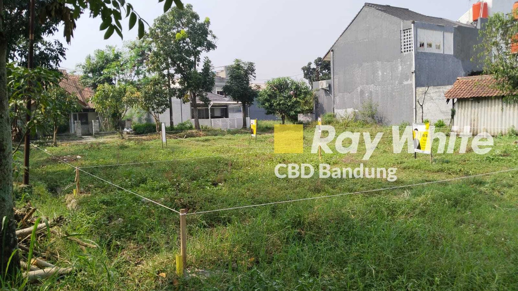 Langka Tanah Kavling siap bangun di Komp DPRD Ciwastra sangat strategis murah