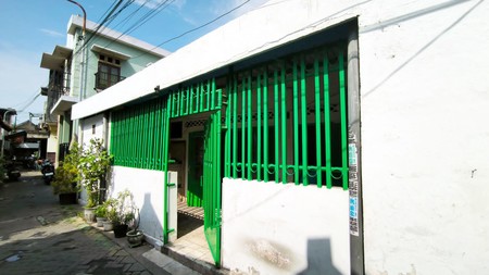 Rumah di Tembok Dukuh Surabaya Pusat, Bagus + Terawat, Renov -  LM - 