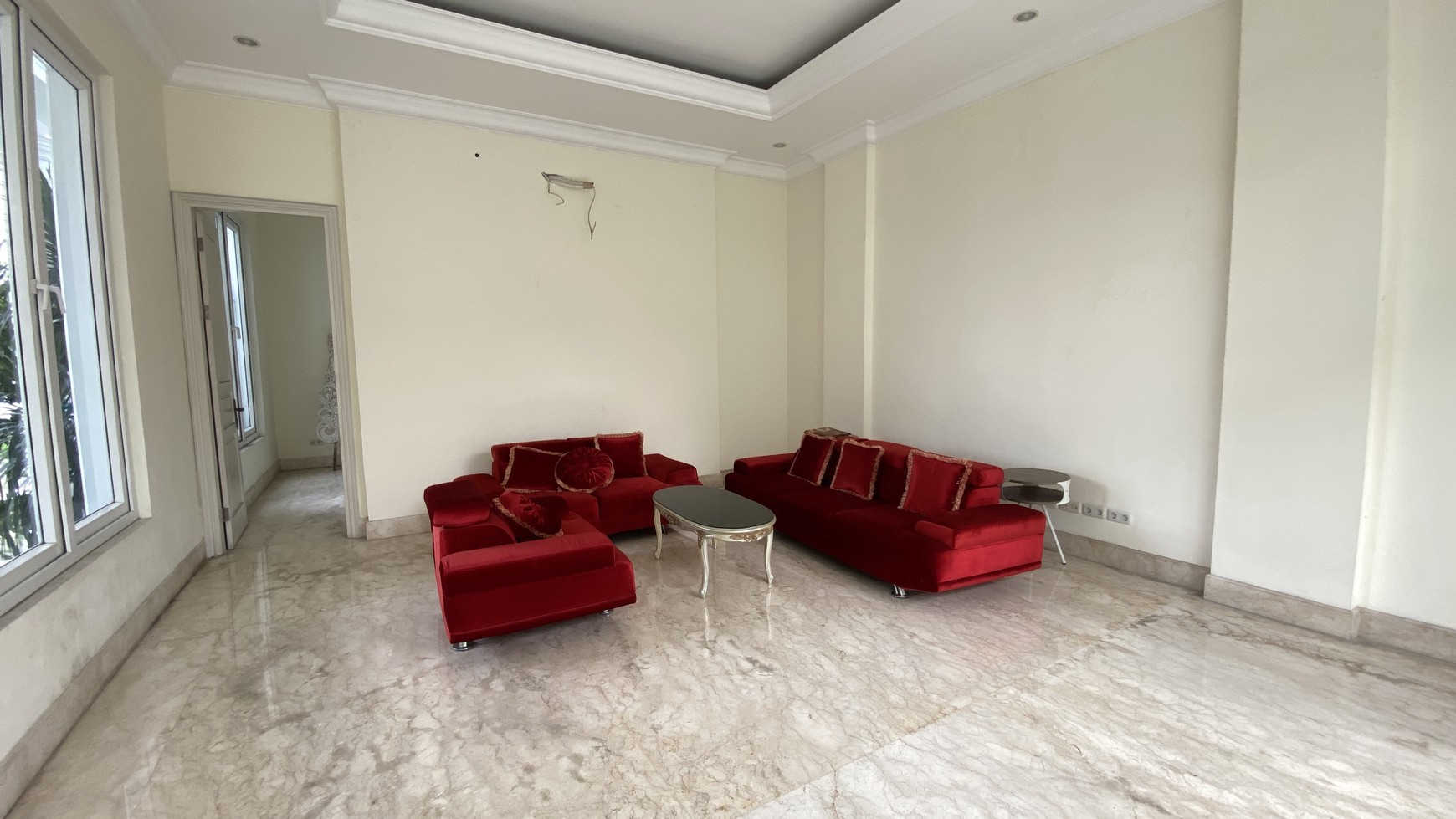 Rumah Hitung Tanah Area Cipete