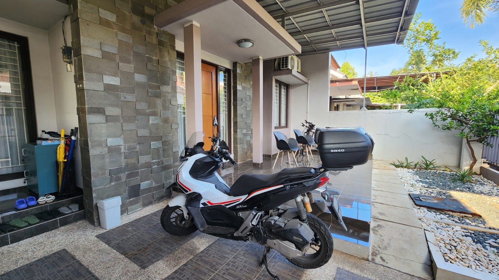 Rumah Hitung Tanah Area Cipete