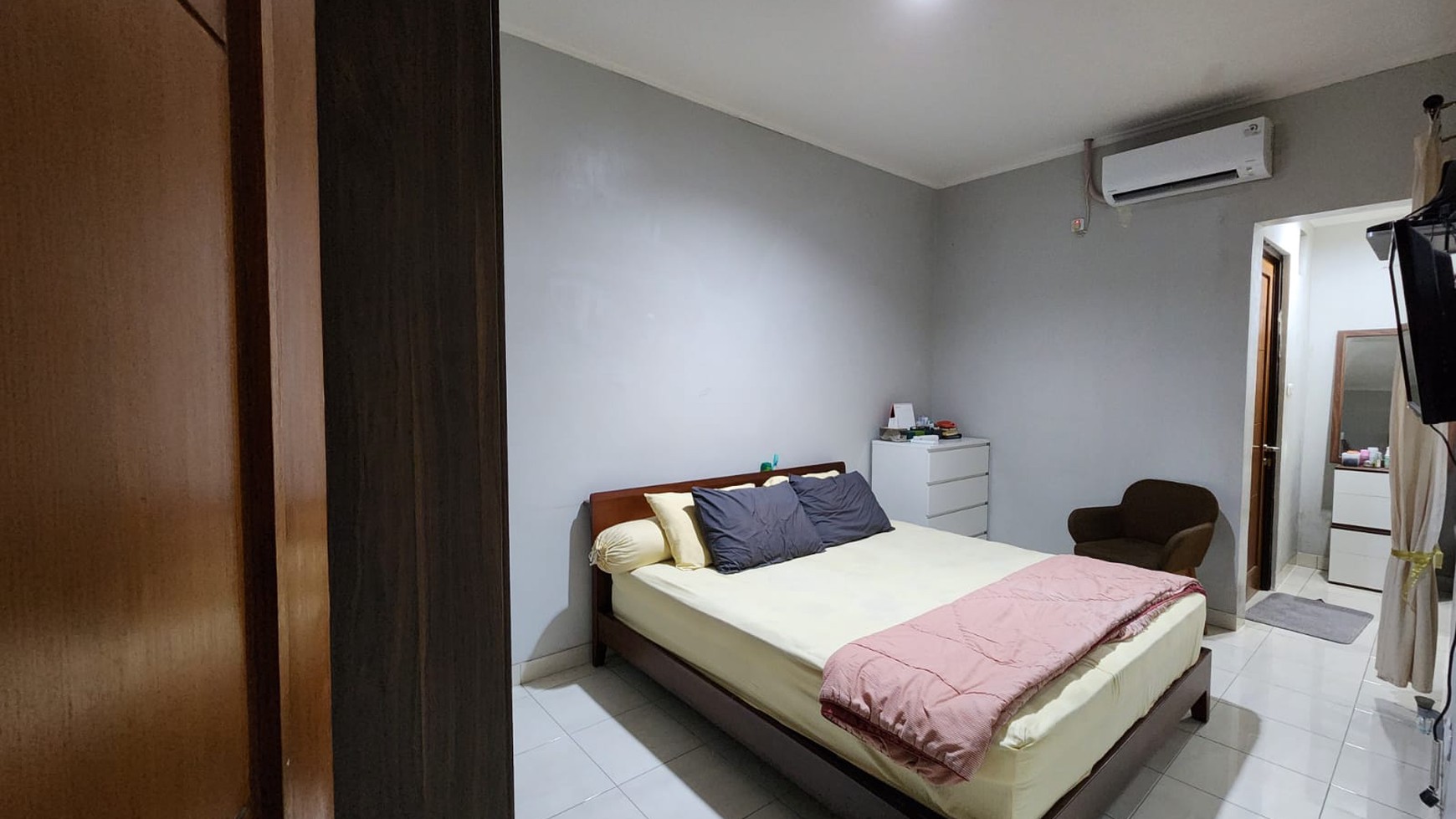 Rumah Hitung Tanah Area Cipete