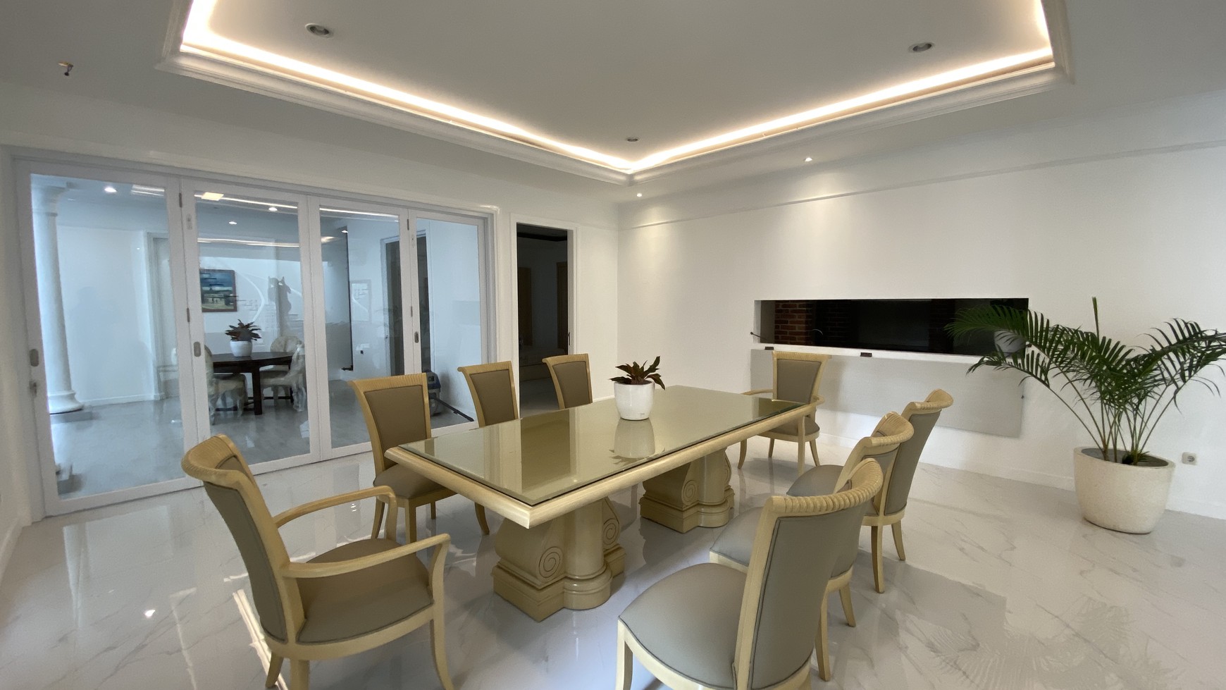 Rumah Hitung Tanah Area Cipete