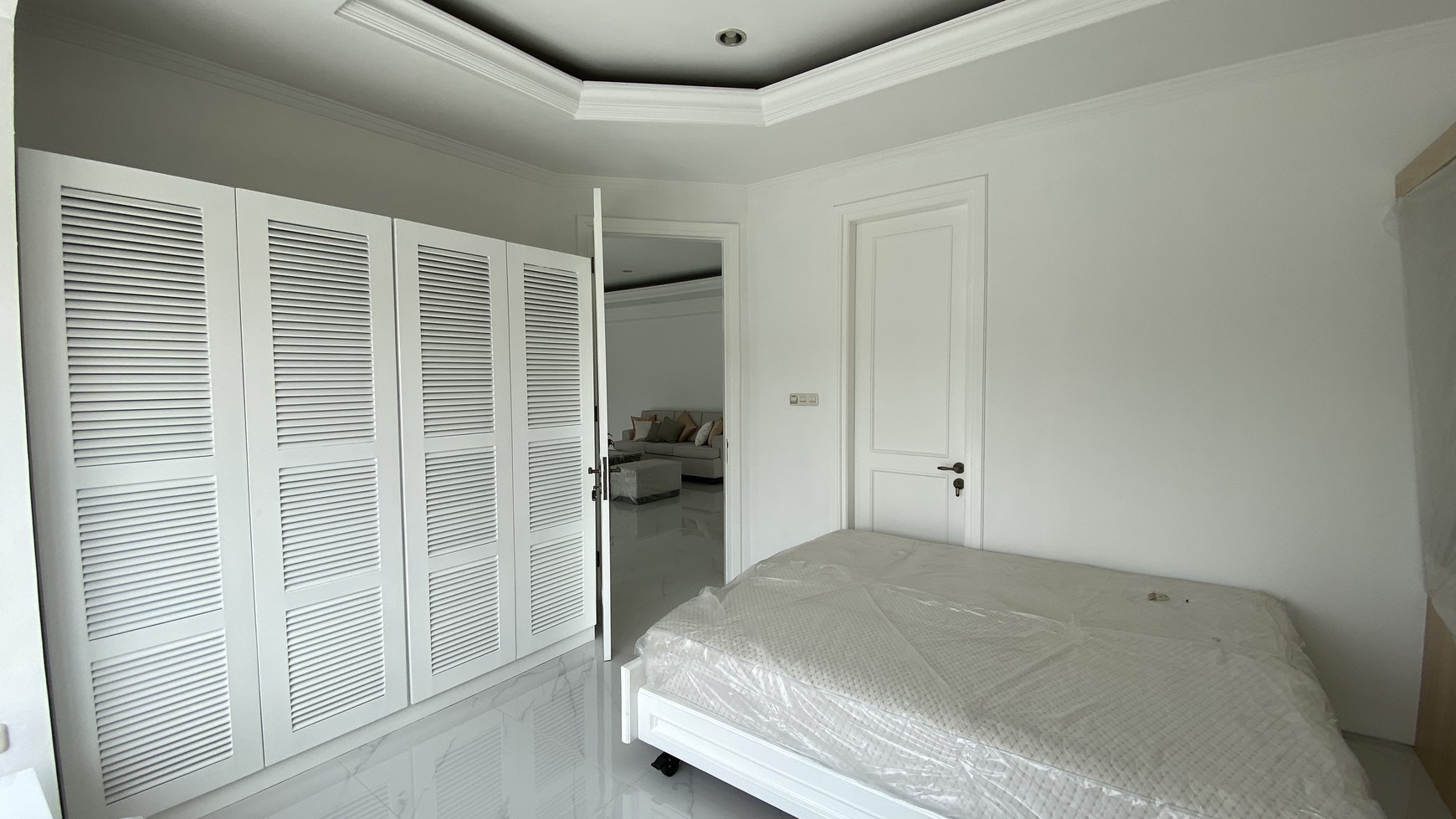 Rumah Hitung Tanah Area Cipete