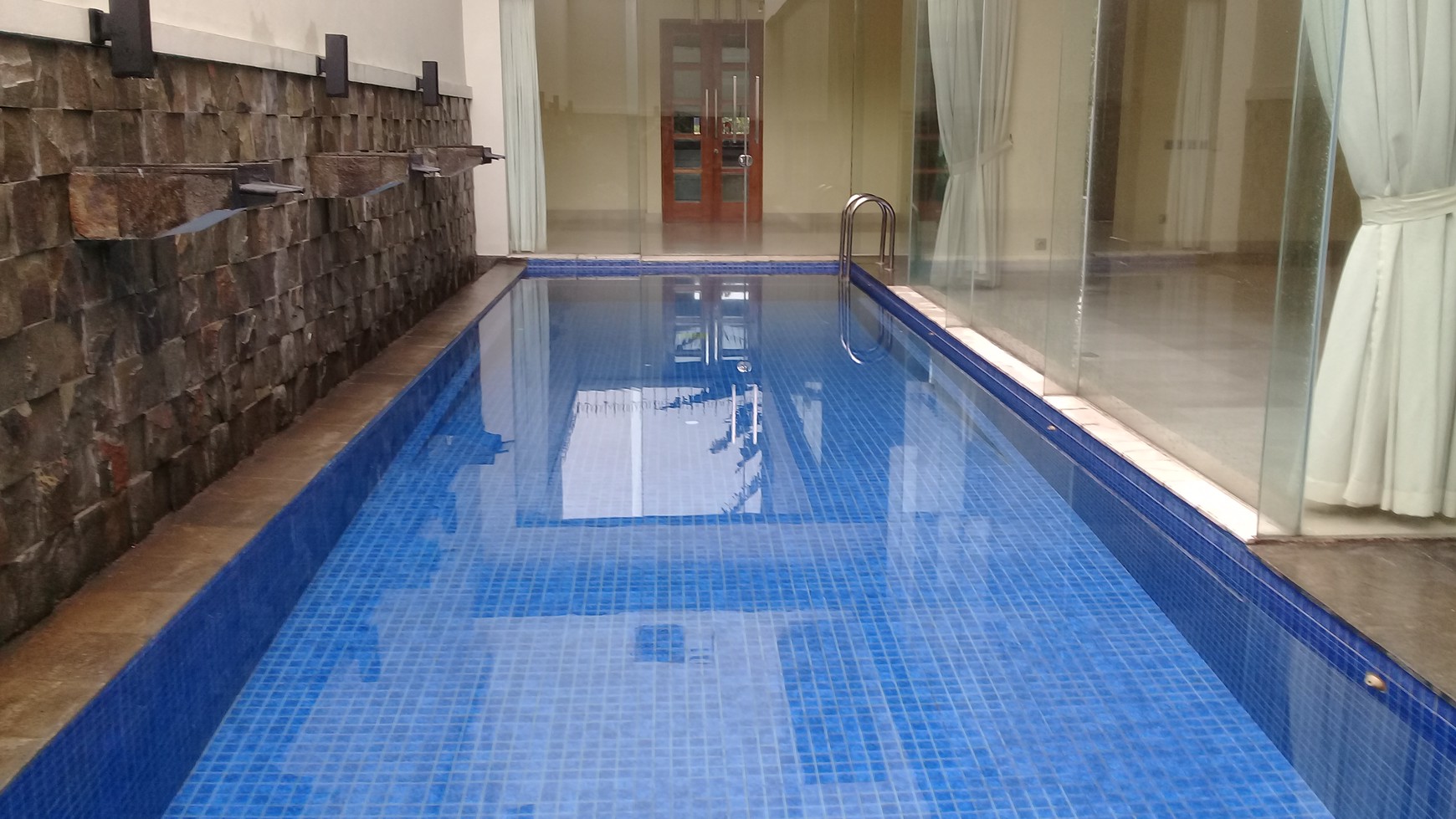 Luxury townhouse at kemang