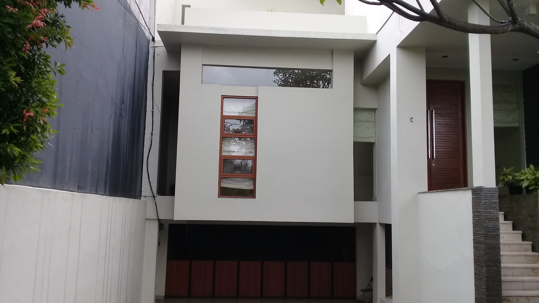 Luxury townhouse at kemang