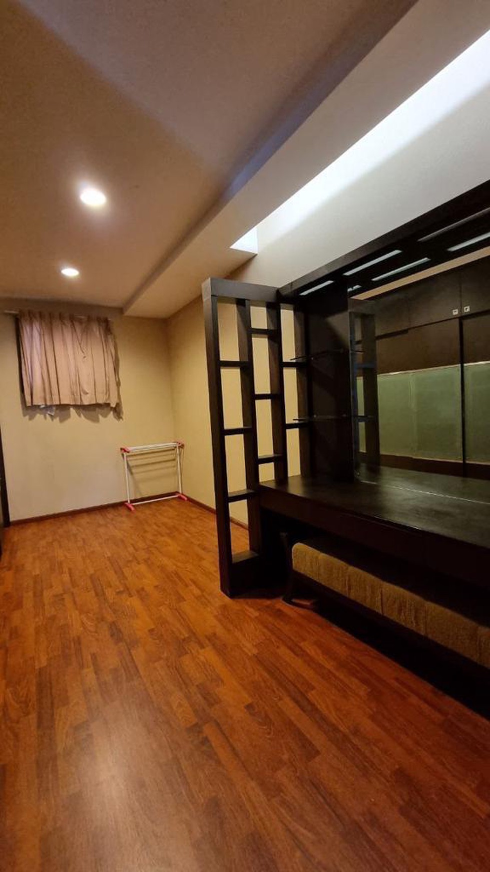 Rumah Tinggal Furnished di Ciumbuleuit