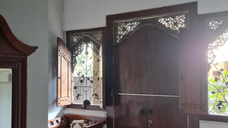 Dijual Rumah Hook Asri, Terawat Siap huni di Jl. Plered Raya, Bandung