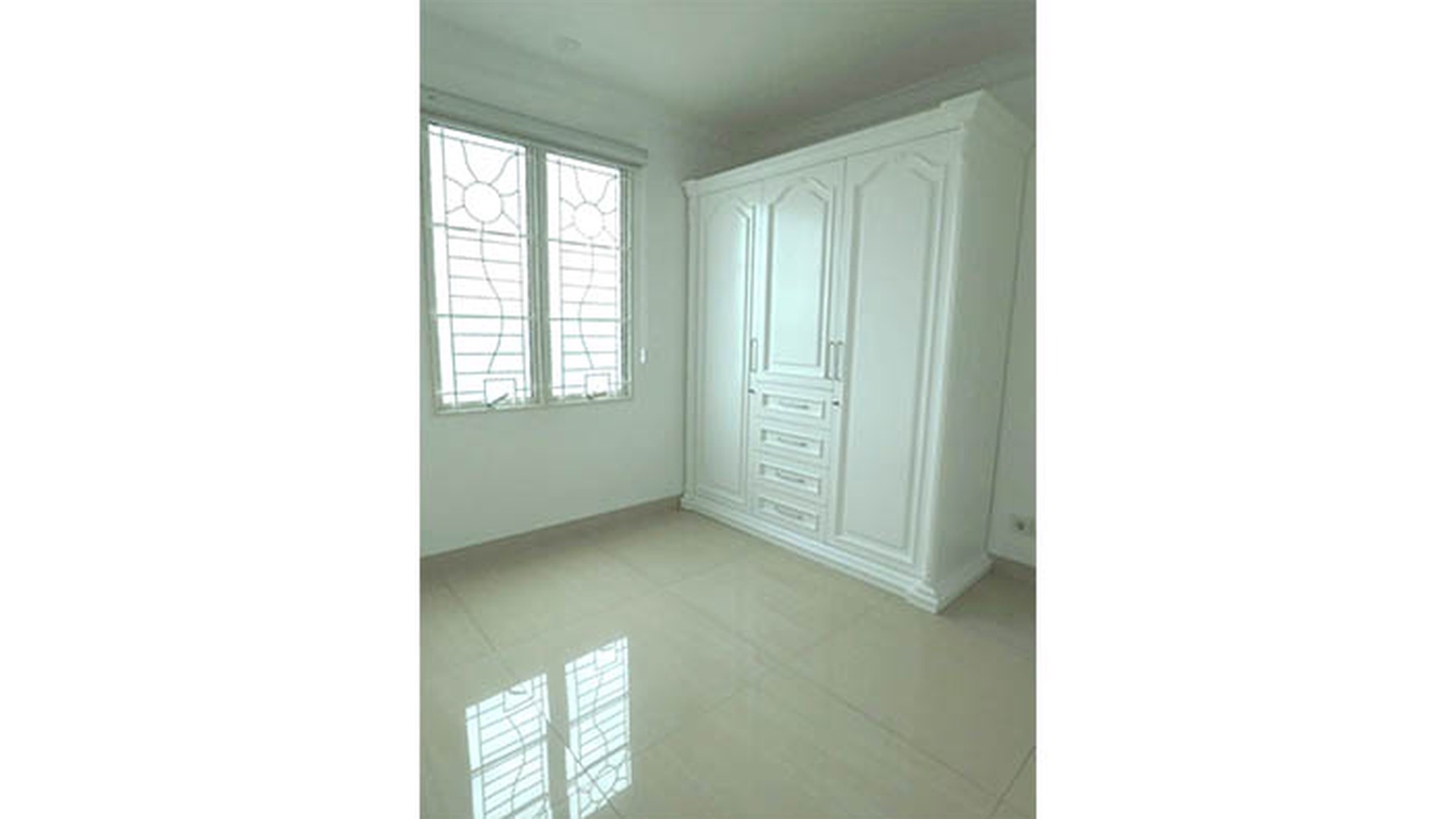 Apartemen French Walk, Paris Garden, Kelapa Gading Luas 220m2