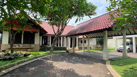 Rumah Siap Huni dengan Desain Betawi Modern dan Sirkulasi Udara Yang maksimal