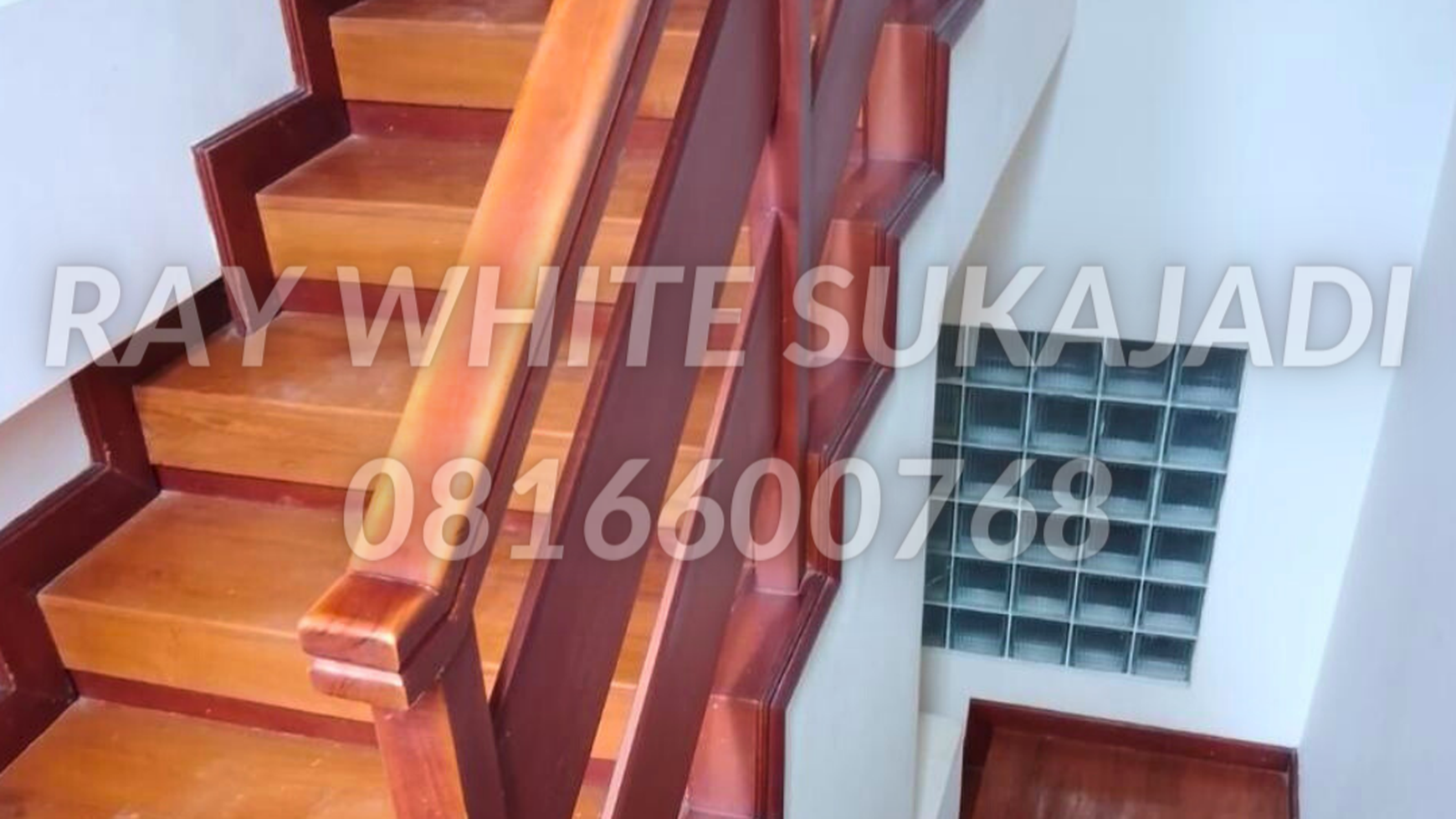 DIJUAL RUMAH TINGGAL DI CIPAKU