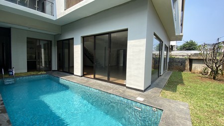 Modern minimalist house in kemang, jakarta selatan