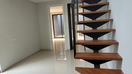 Rumah Baru,dalam ruangan bagus di Bintaro Jaya 7