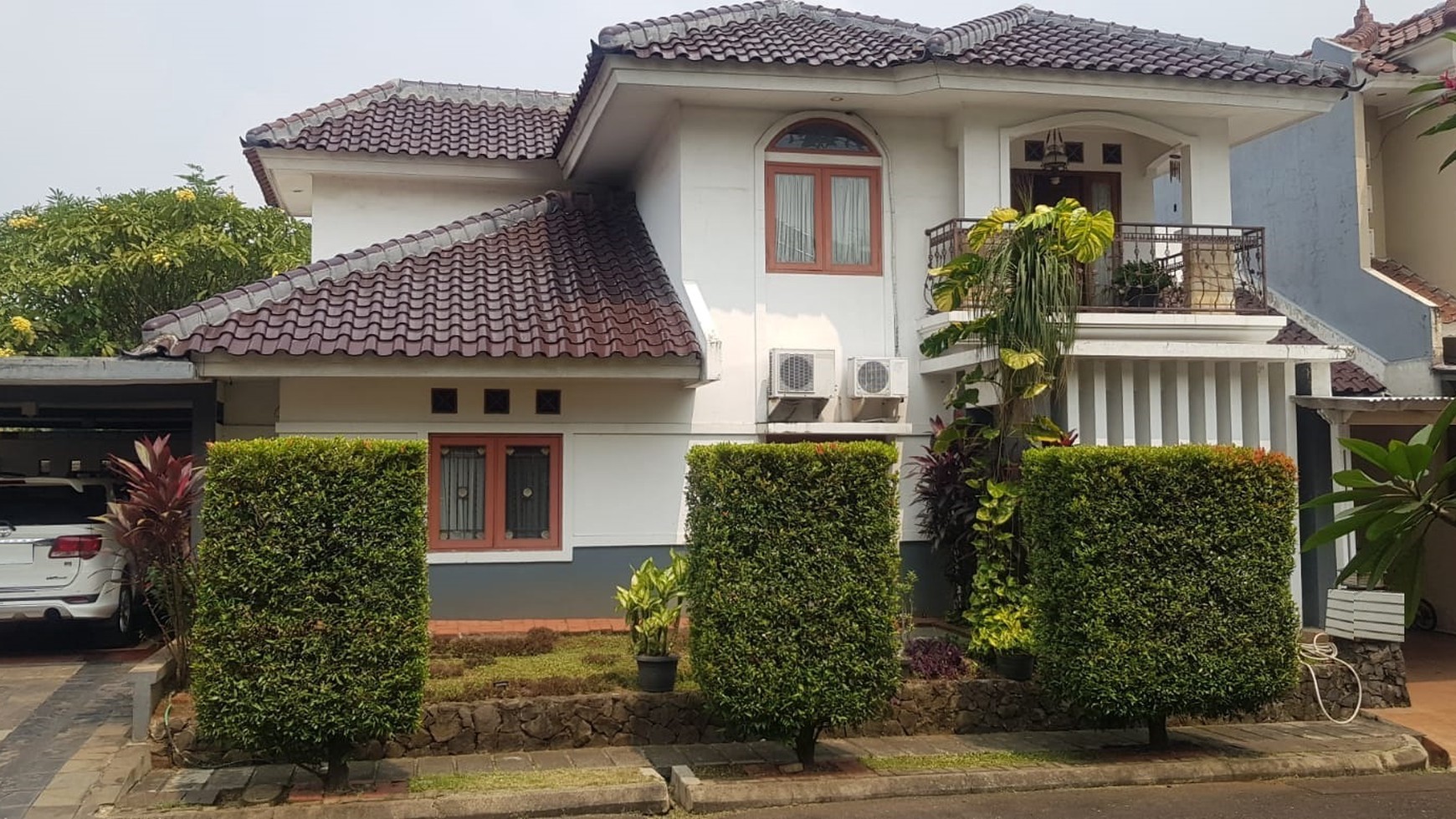 Rumah hook, Bagus siap huni di Bintaro