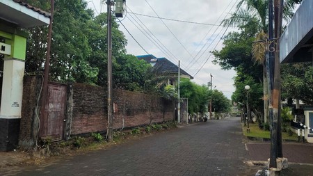 Tanah Pekarangan Luas 425 Meter Persegi Lokasi Dekat Kampus UGM 