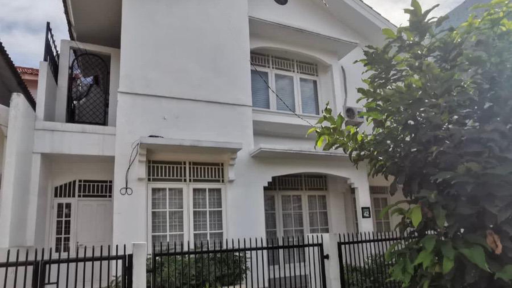 Rumah Hitung Tanah Area Cipete