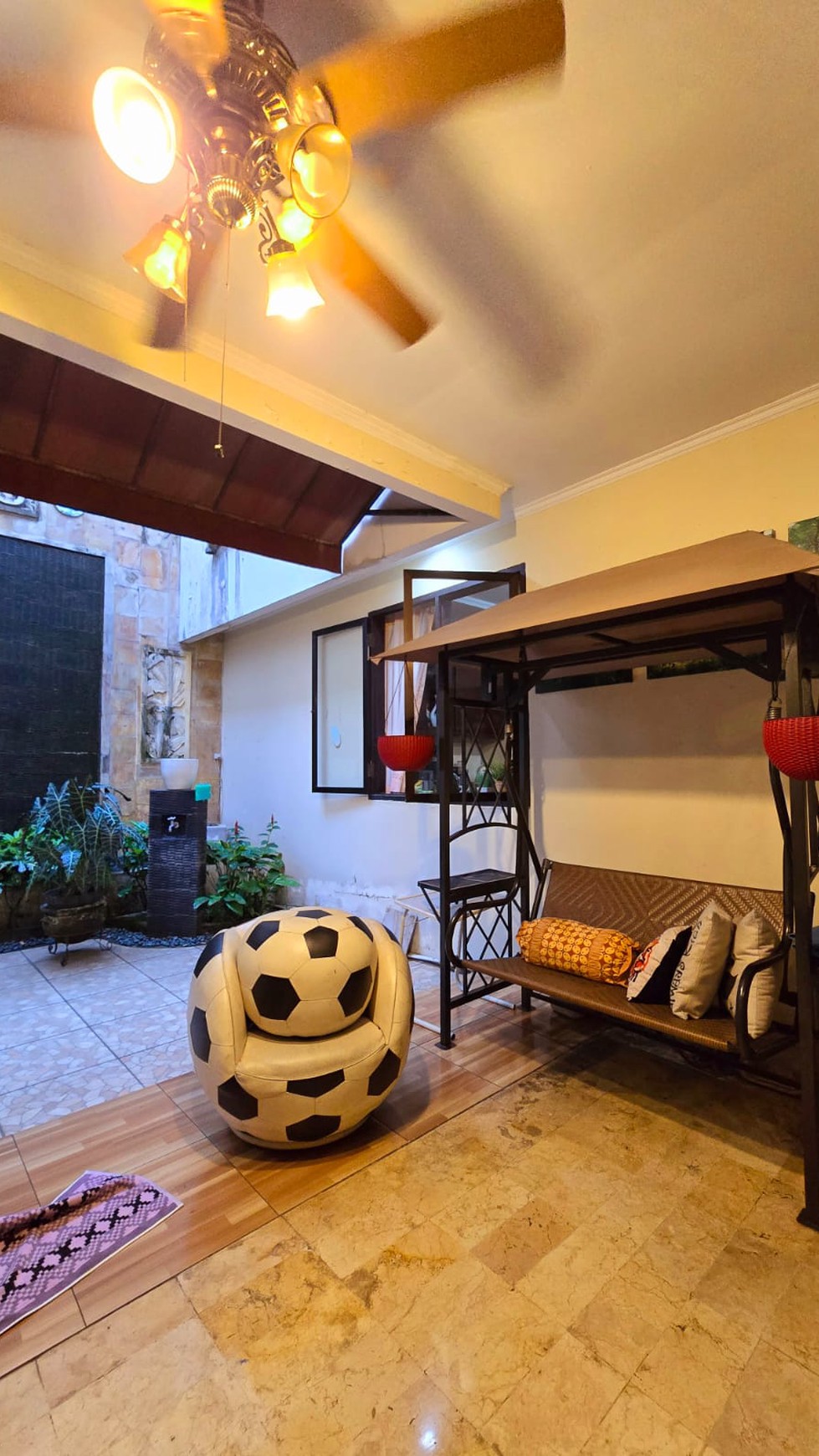 Rumah Hitung Tanah Area Cipete