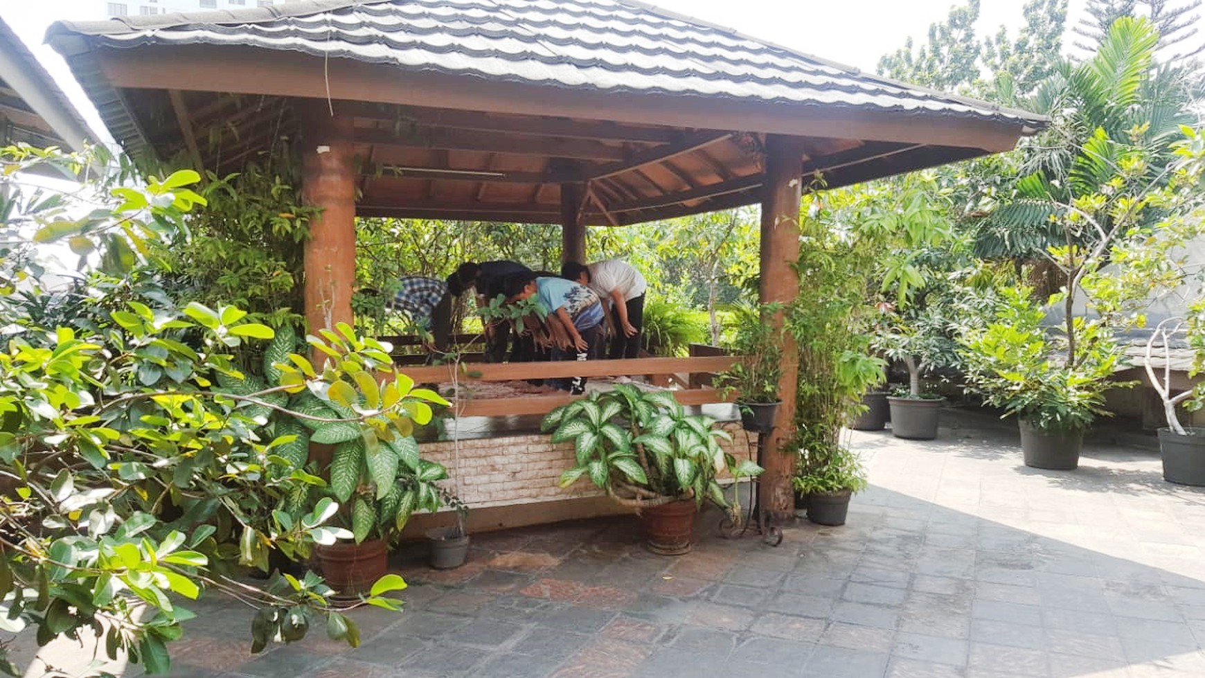 Rumah Hitung Tanah Area Cipete