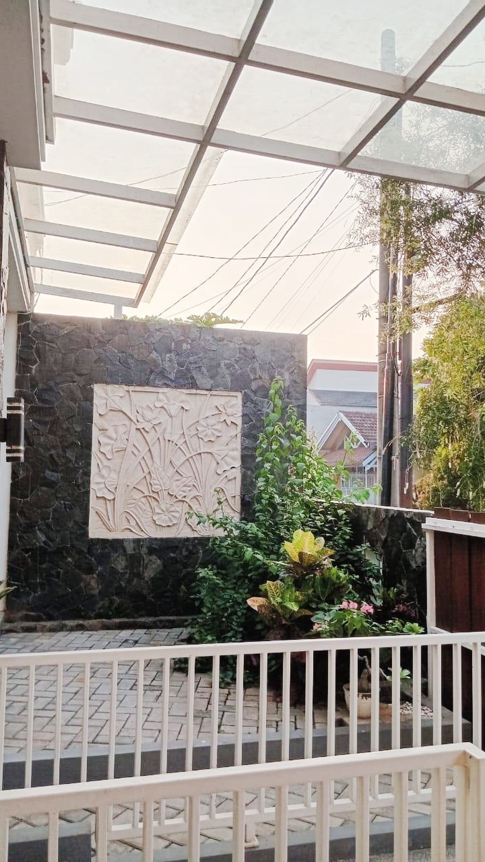 Rumah Hitung Tanah Area Cipete