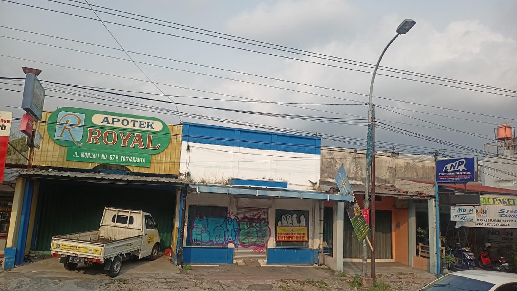 Rumah Hitung Tanah Area Cipete