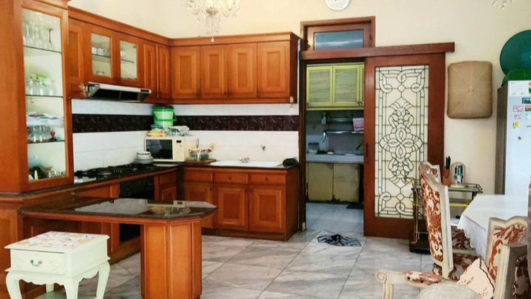 Dijual  Rumah  Asri  Murah  view danau Villa Cibubur Indah Jakarta Timur