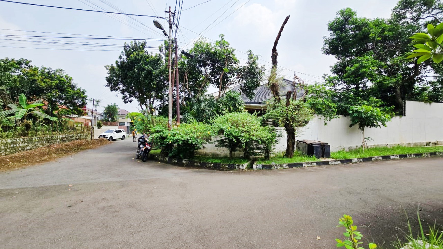 Rumah Bagus Di Jl Seruni Pakuan Kota Bogor