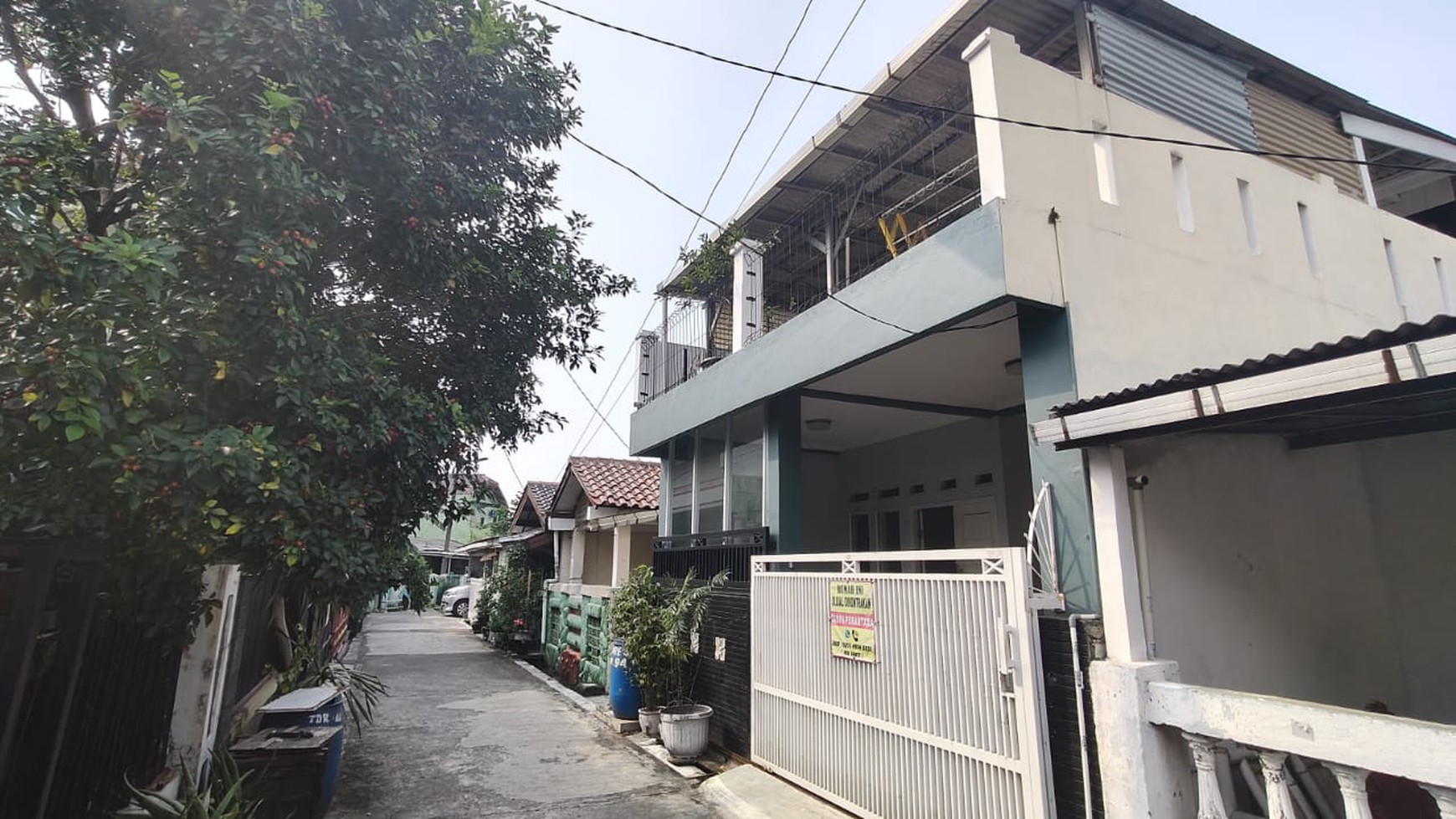 Rumah tingkat di Perumnas III, Bekasi Timur