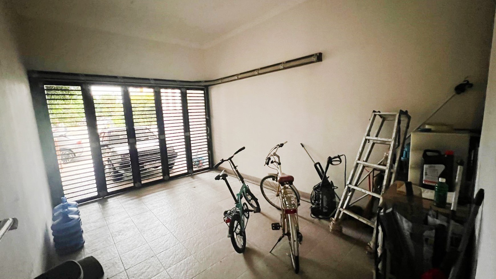 Rumah Bagus Di Melia Grove Graha Raya Bintaro Jaya.