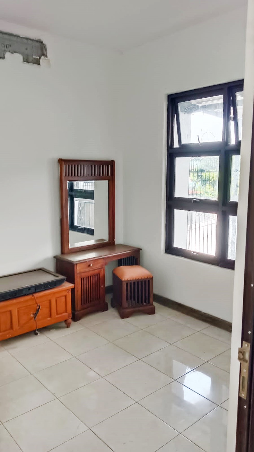 Rumah Bagus Di Bintaro Residence Ciputat Tangerang Selatan