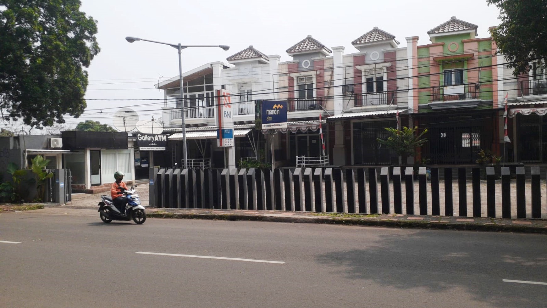 Ruko Siap Pakai Di Villa Telaga Cibinong, Jl Raya Cikaret