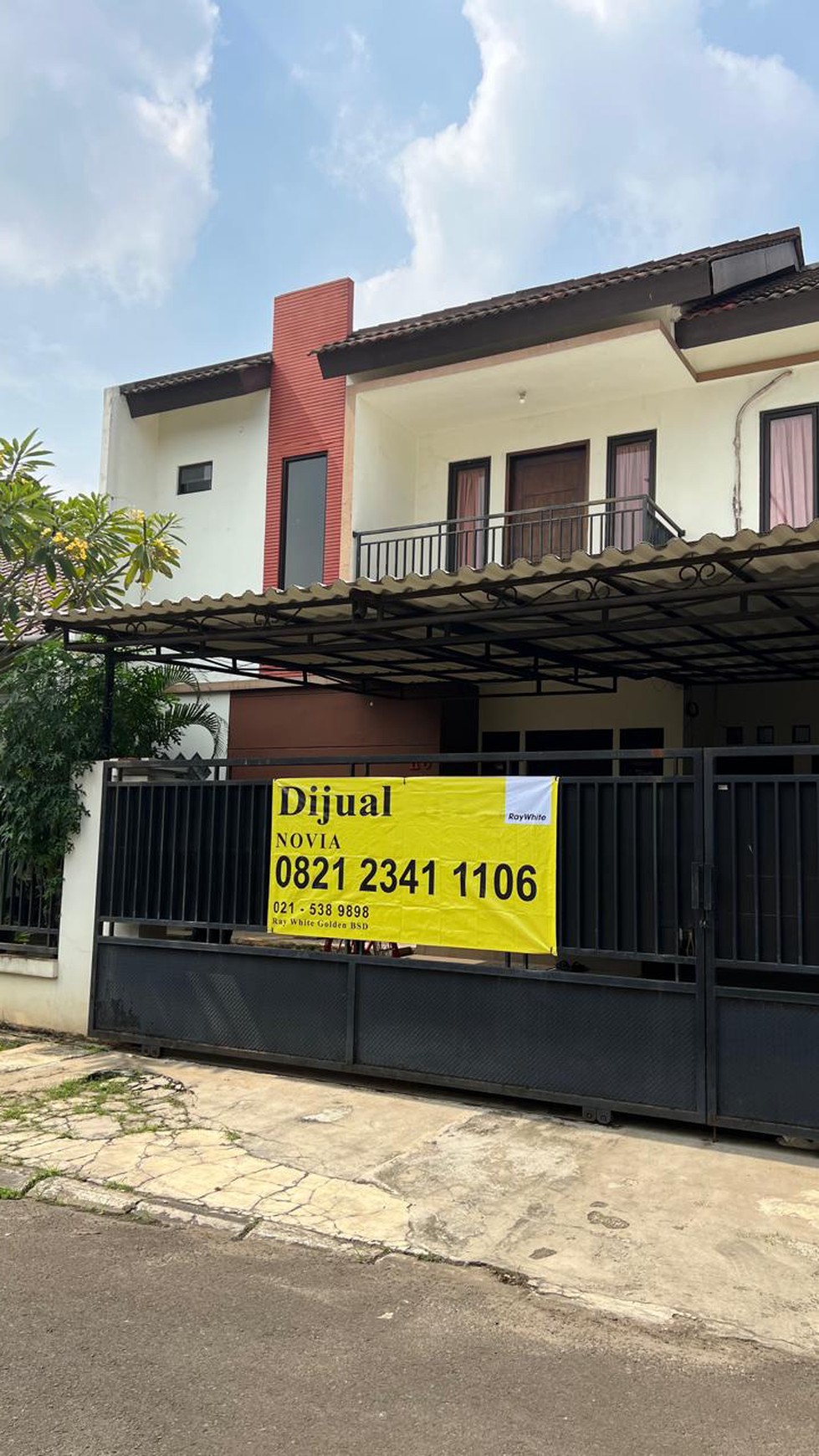 Dijual Rumah di Kencana Loka - BSD Tangerang Selatan