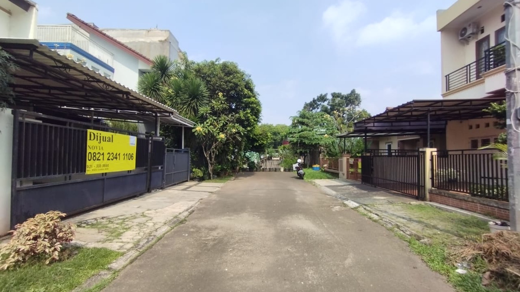 Dijual Rumah di Kencana Loka - BSD Tangerang Selatan