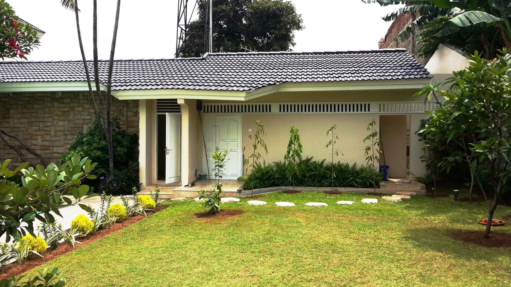 RUMAH DIJUAL JALAN BANGKA JAKARTA SELATAN