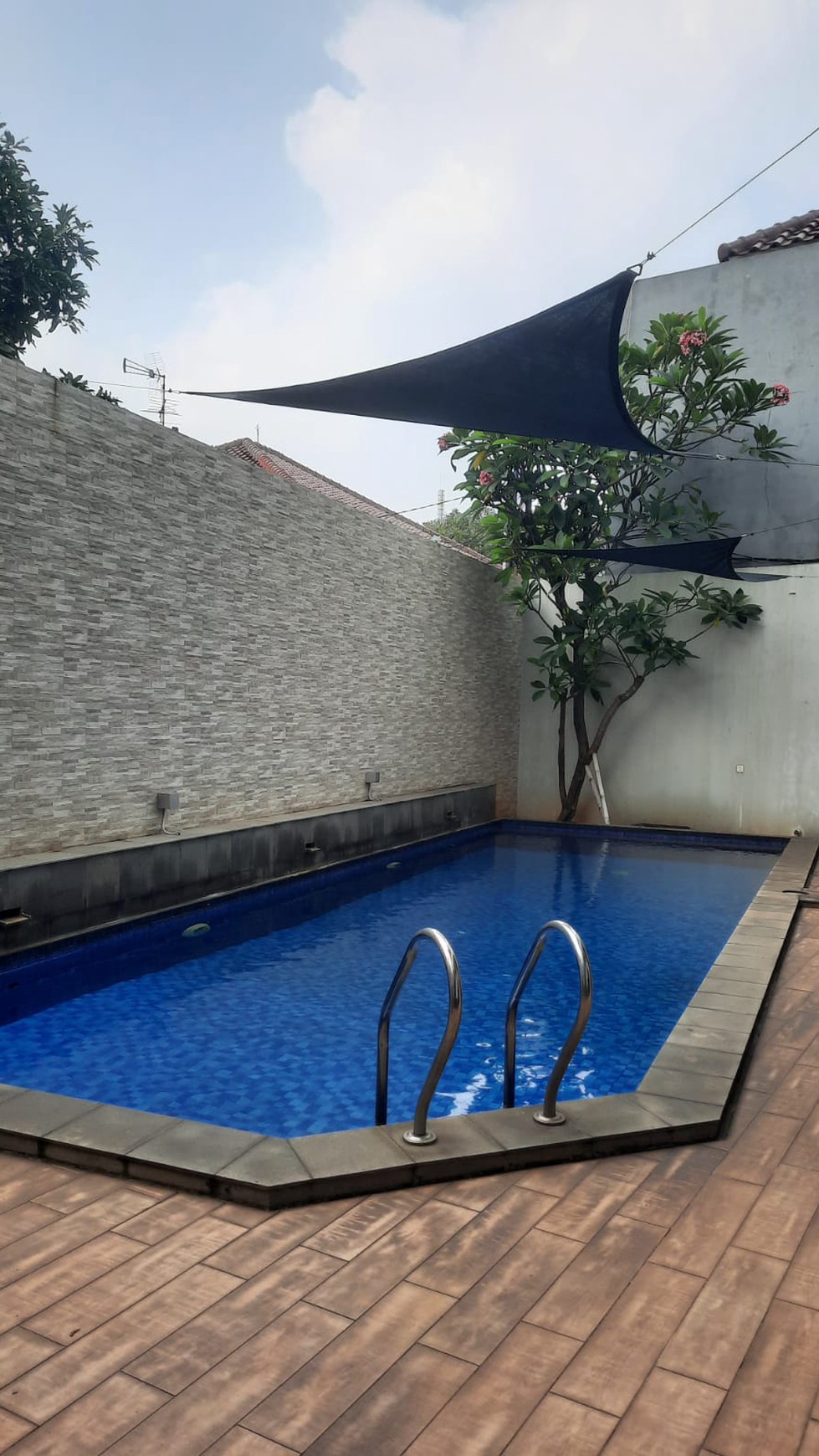 Rumah siap huni 3lt  di Townhouse Kebagusan Park Residence Pasar Minggu Jakarta Selatan