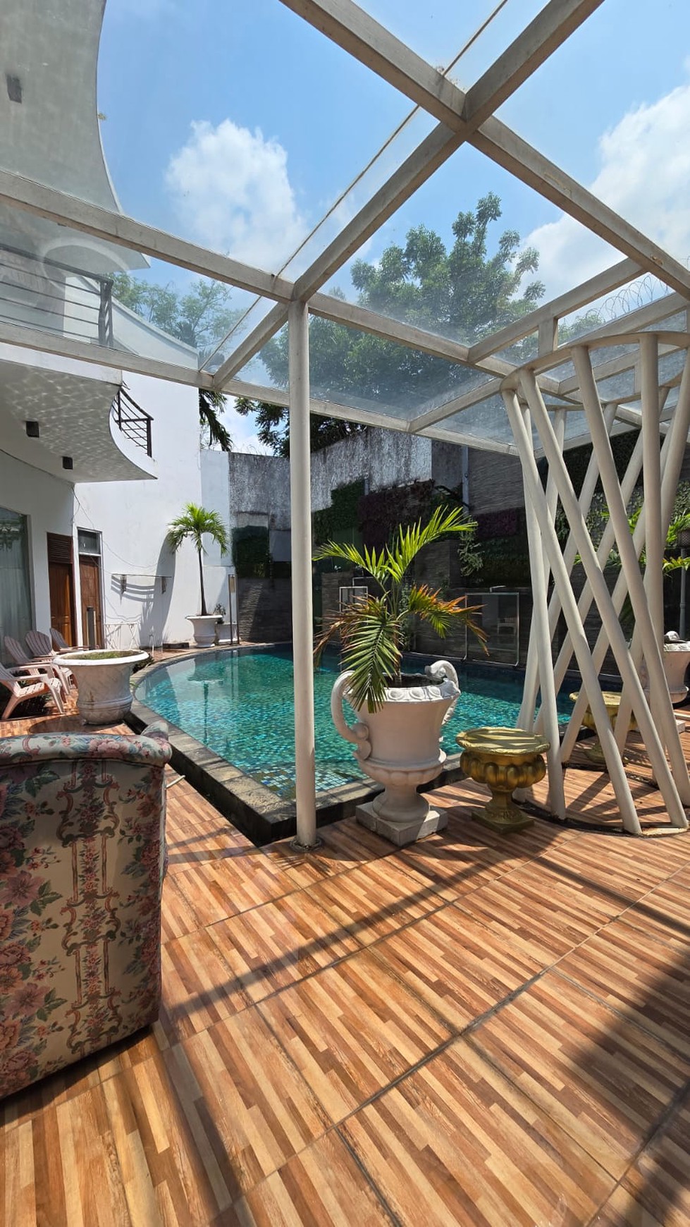 Rumah Hitung Tanah Area Cipete