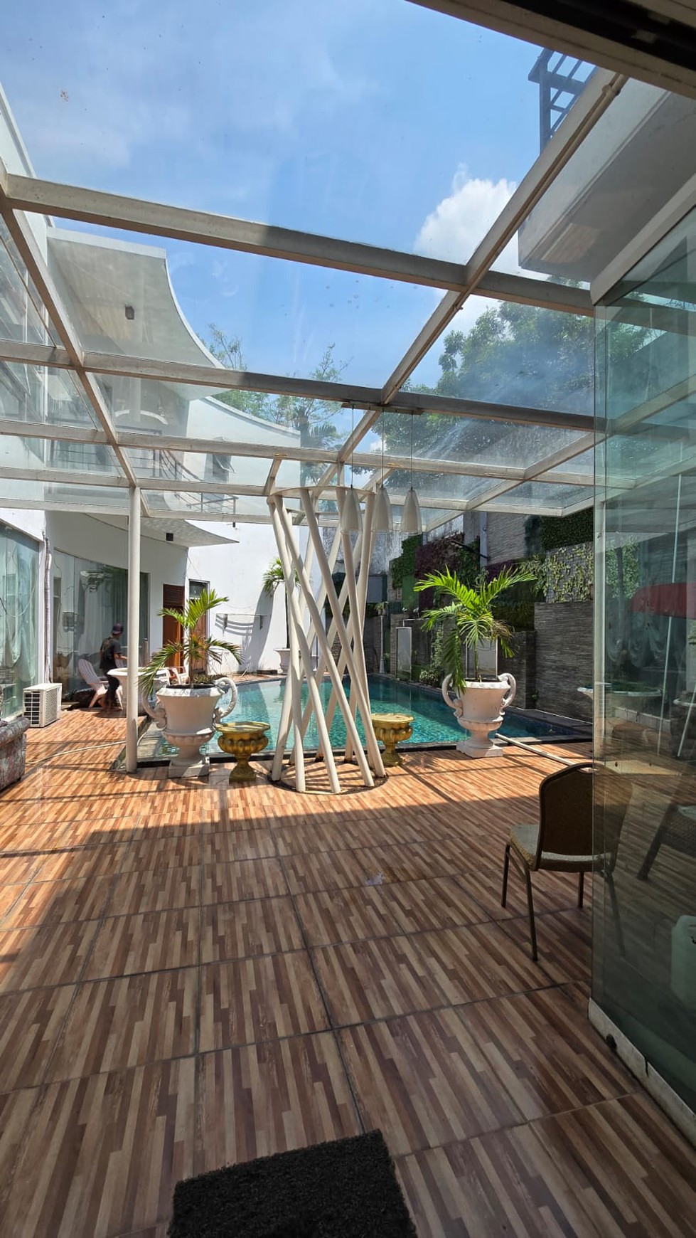 Rumah Hitung Tanah Area Cipete