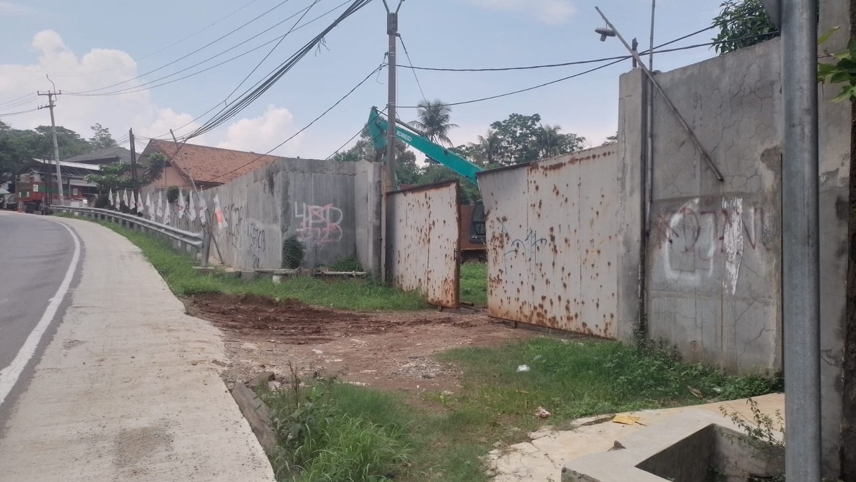 Rumah Hitung Tanah Area Cipete