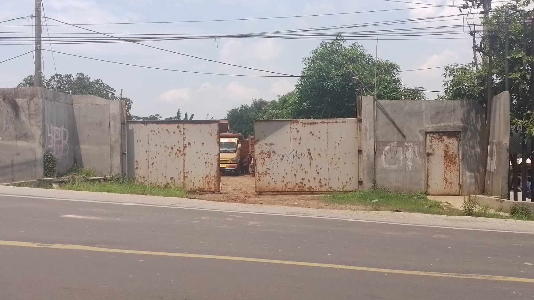 Rumah Hitung Tanah Area Cipete