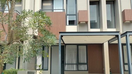 Hot Rent. Rumah Bagus Di Tabebuya Invensihaus, BSD