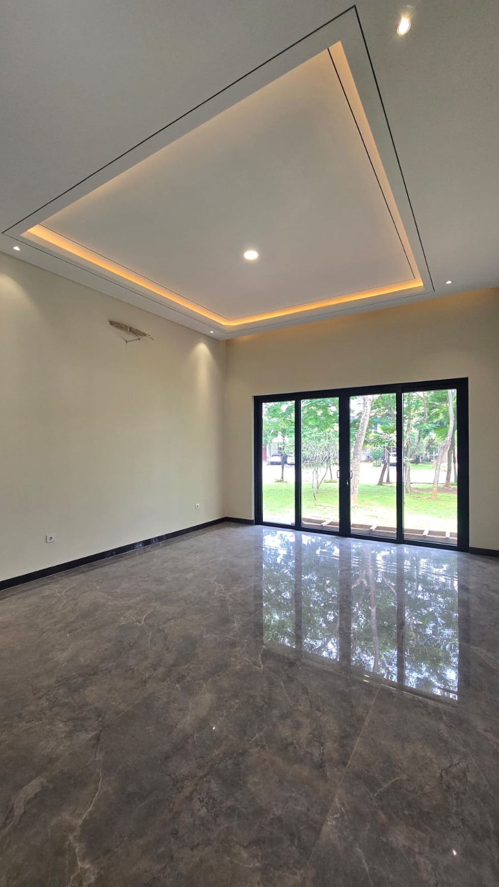 DIjual Rumah di The Icon Cluster Estern Cosmo - BSD City Tangerang