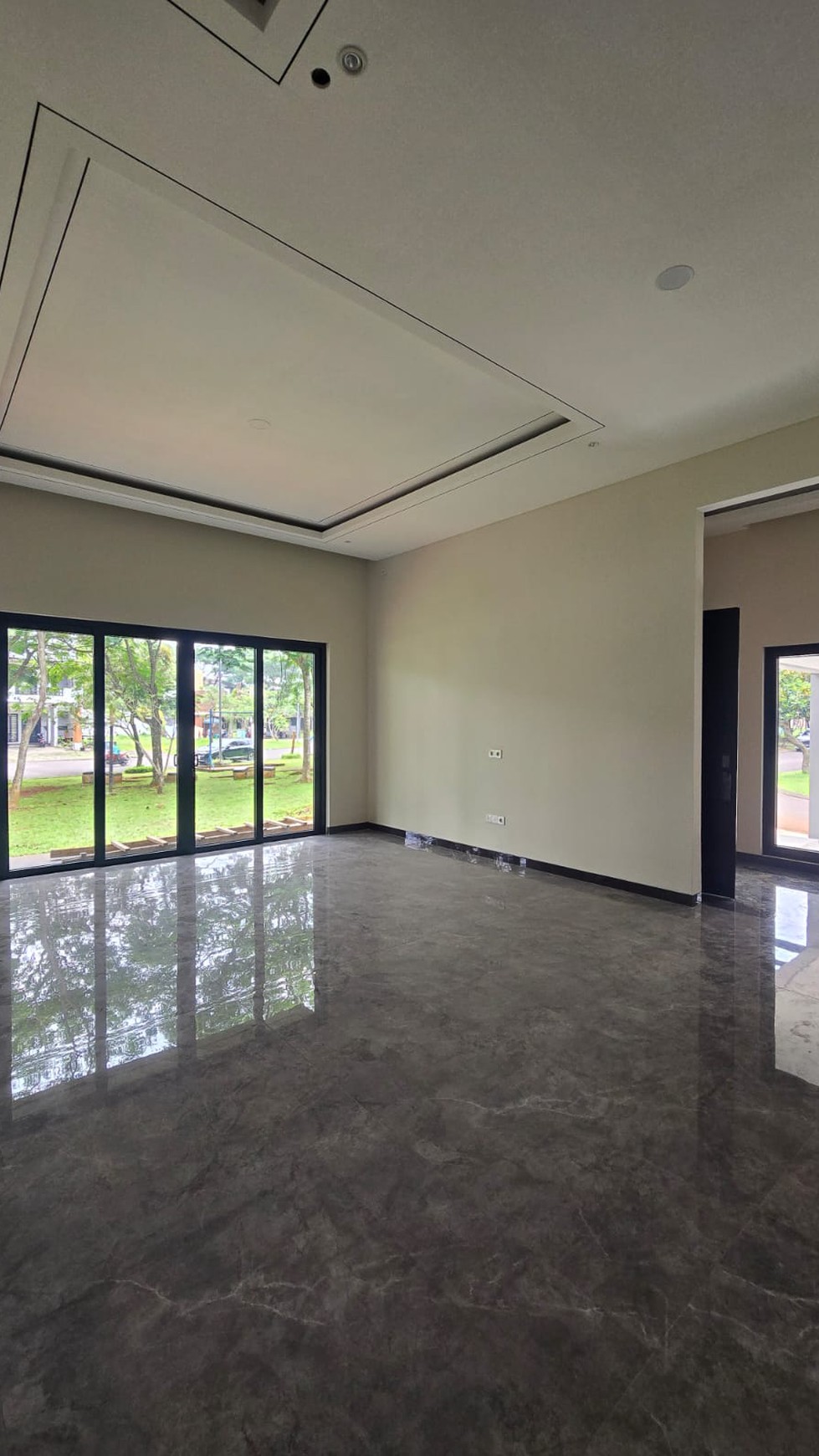 DIjual Rumah di The Icon Cluster Estern Cosmo - BSD City Tangerang