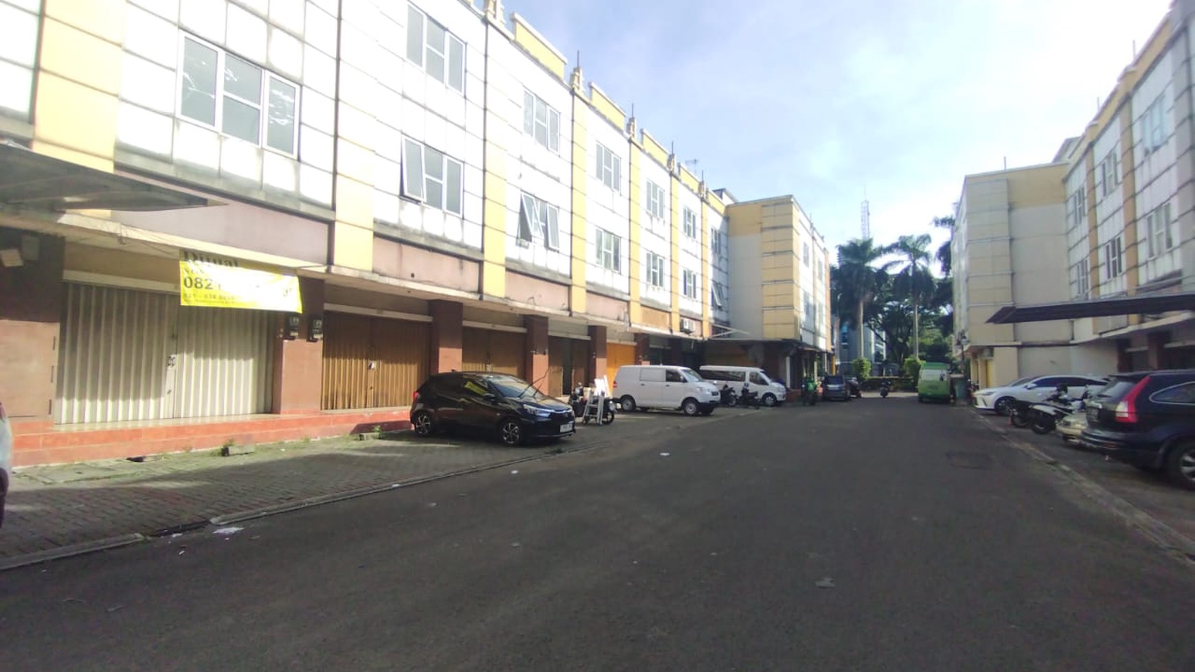 Dijual Harga Bagus Ruko di Golden Boulevard BSD City Tangerang Selatan