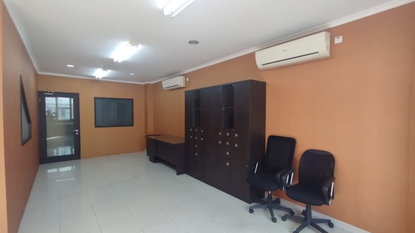 Dijual Harga Bagus Ruko di Golden Boulevard BSD City Tangerang Selatan