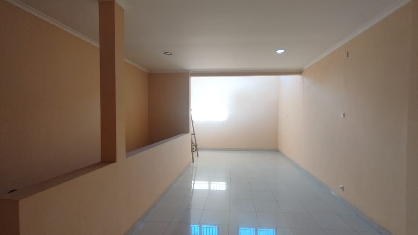 Dijual Harga Bagus Ruko di Golden Boulevard BSD City Tangerang Selatan