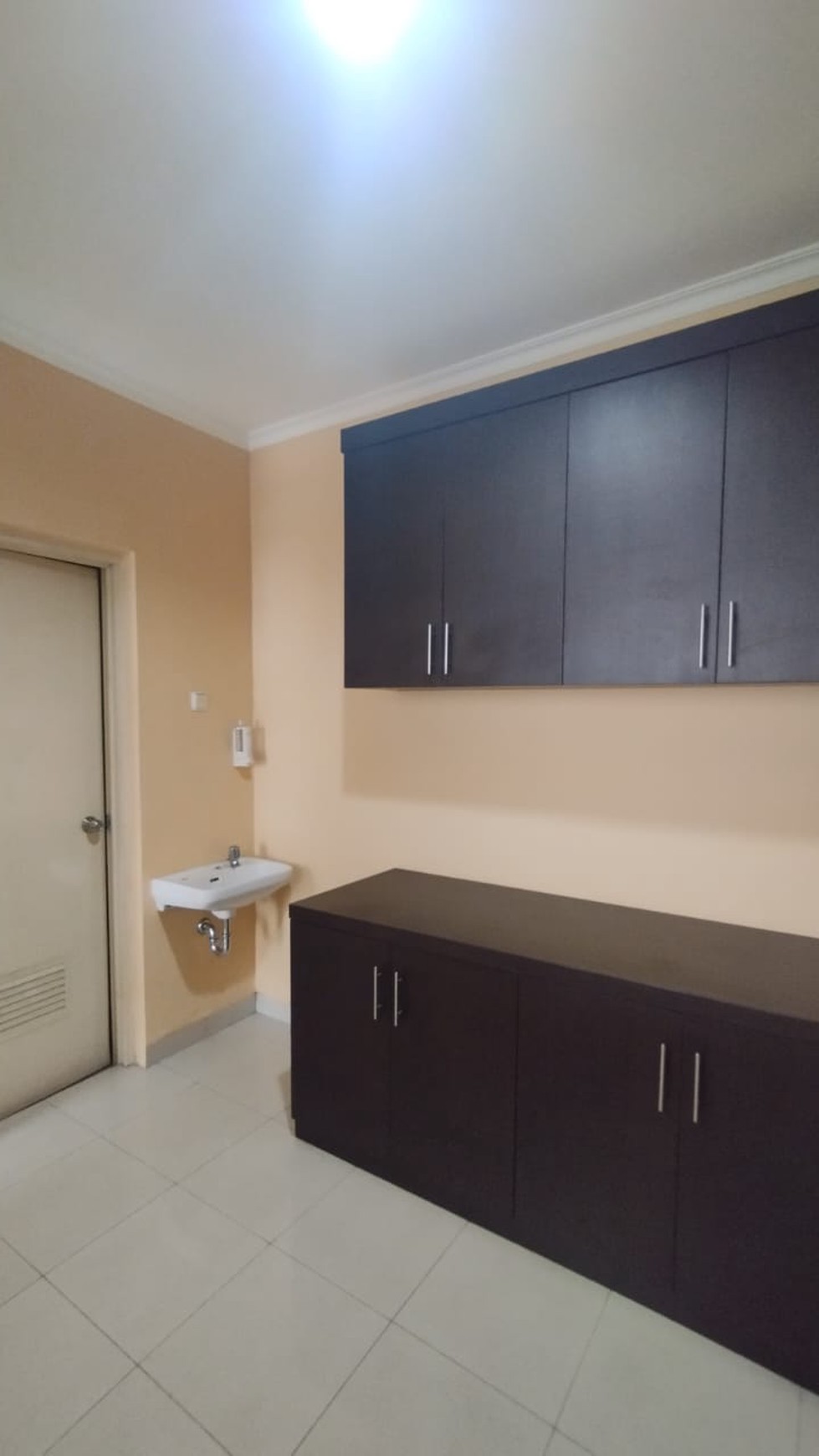 Dijual Harga Bagus Ruko di Golden Boulevard BSD City Tangerang Selatan