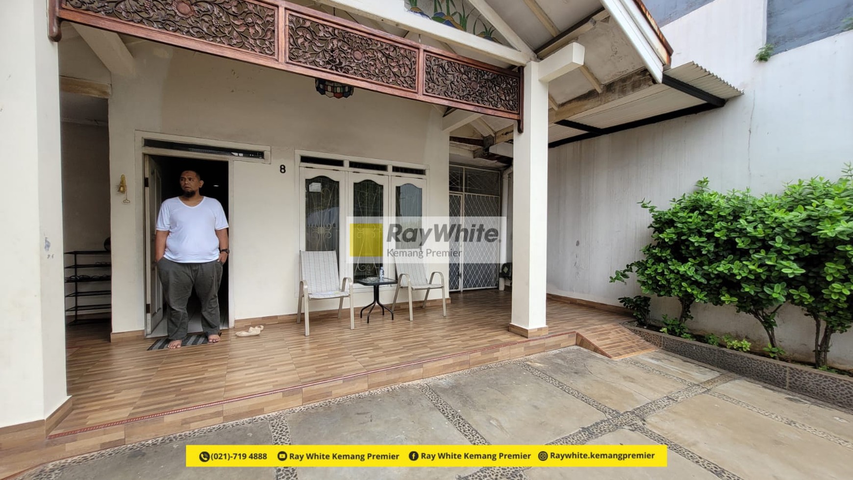 Dijual rumah tinggal di dekat Duren Tiga Raya (jl Veteran)