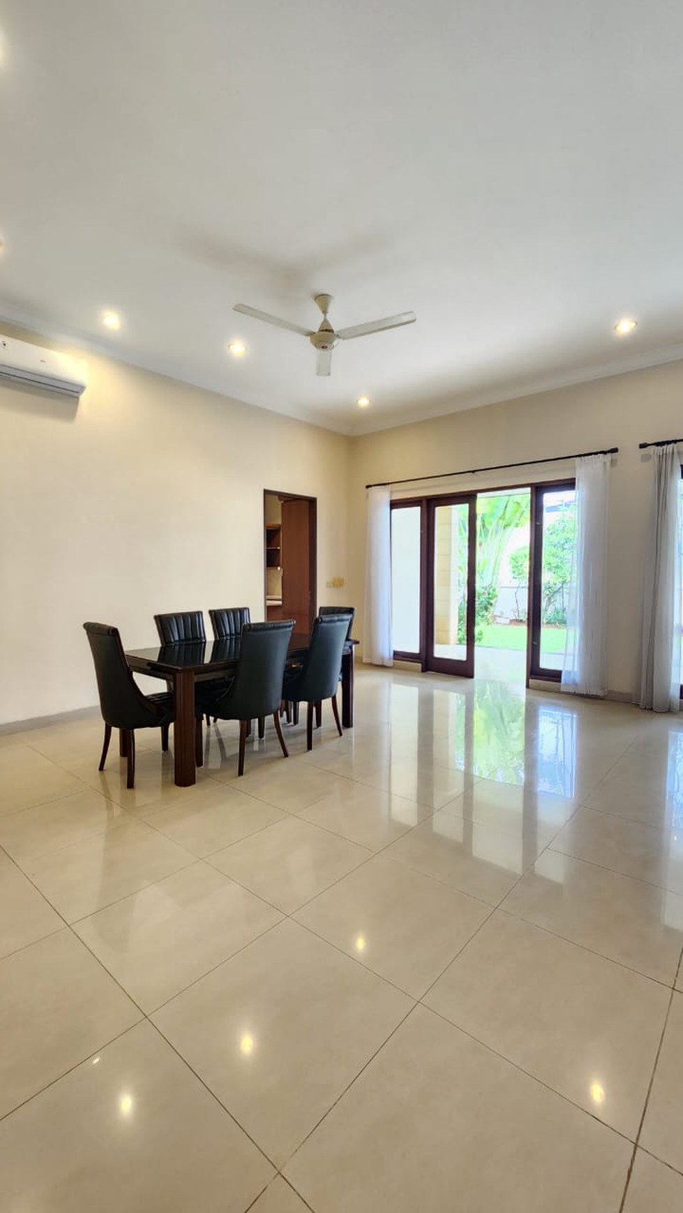 Available House FOR RENT AT KEMANG