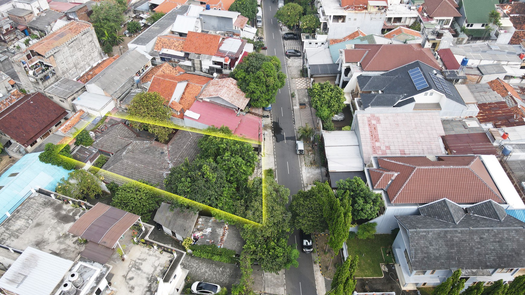 Rumah Tua Percetakan Negara, jalan besar, extra space trotoar lebar